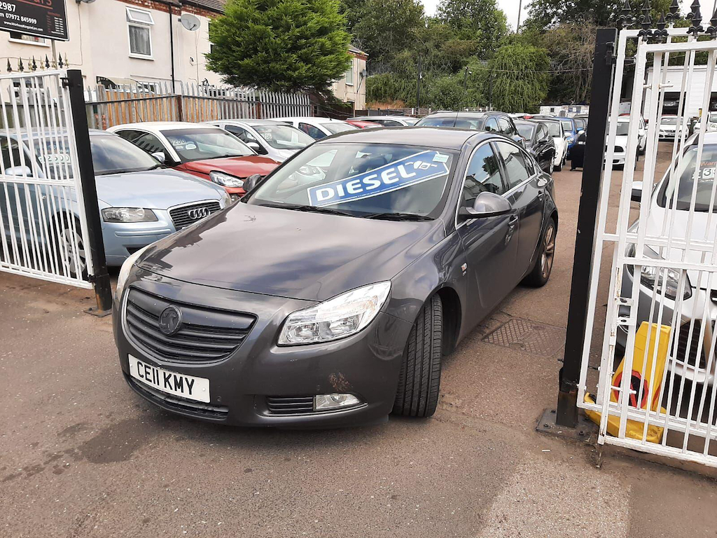 Vauxhall Insignia Hatchback Grey #4