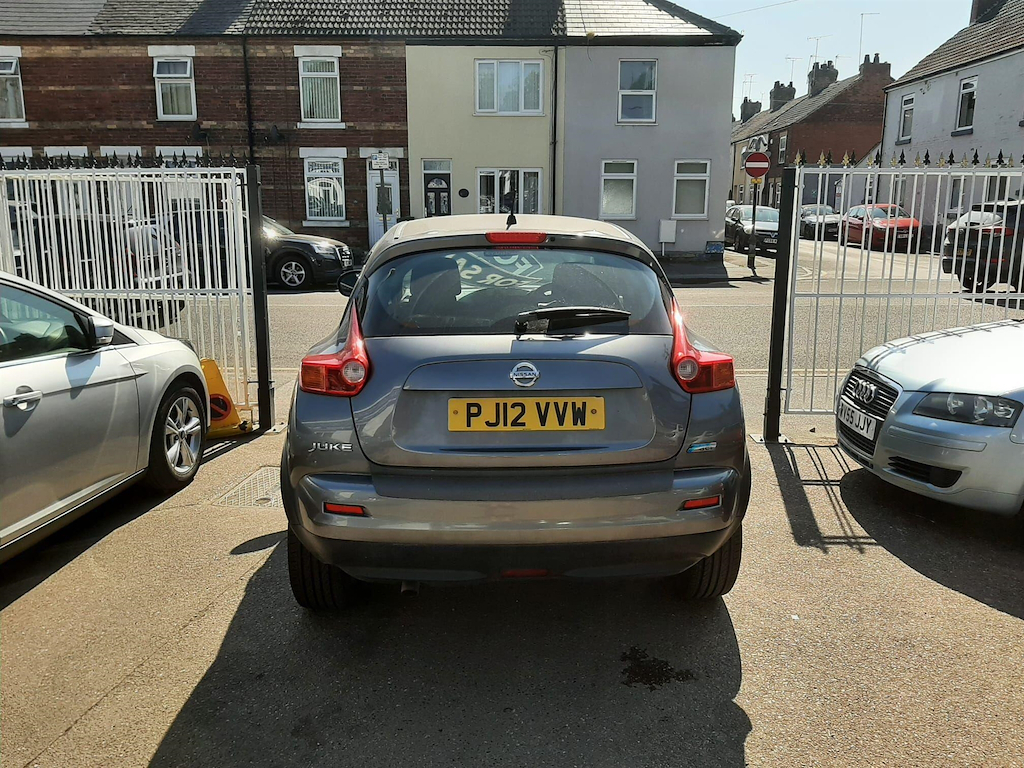 Nissan Juke 2012 1.5 Dci 8V Shiro Suv Euro 5 Black #5