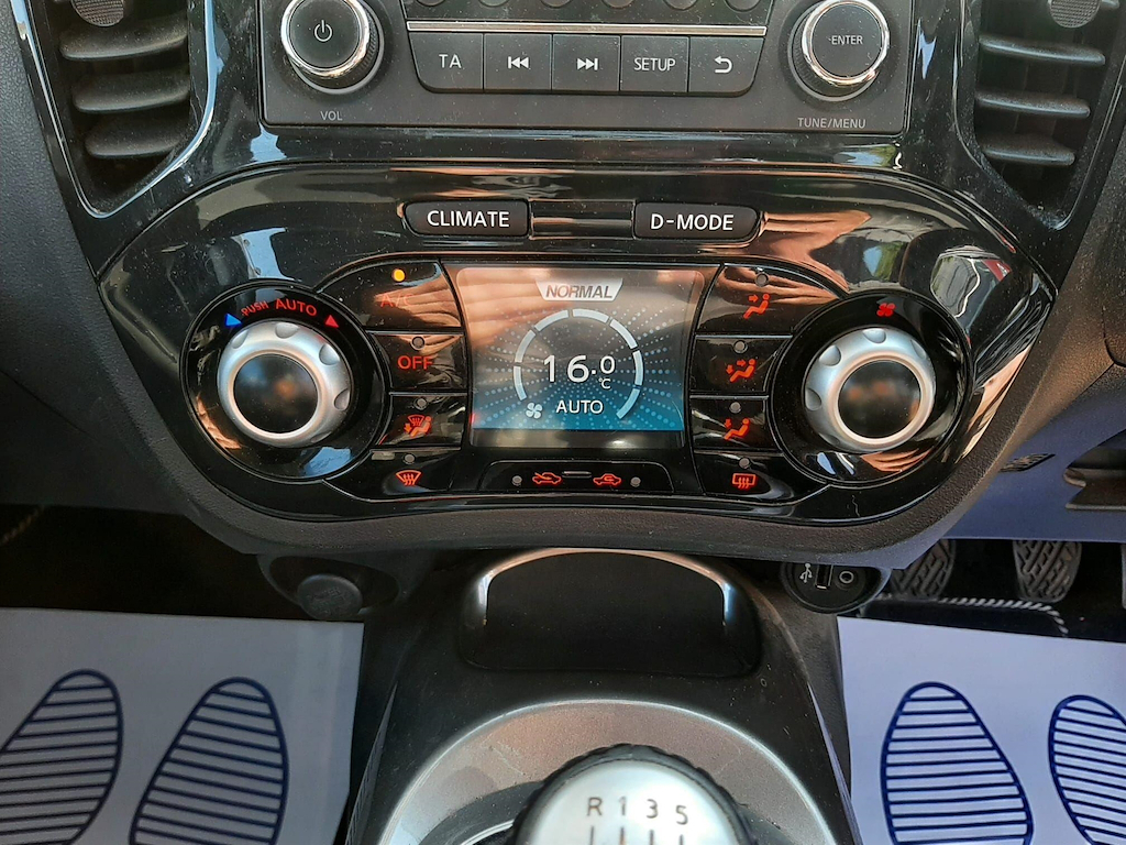 Nissan Juke 2012 1.5 Dci 8V Shiro Suv Euro 5 Black #9