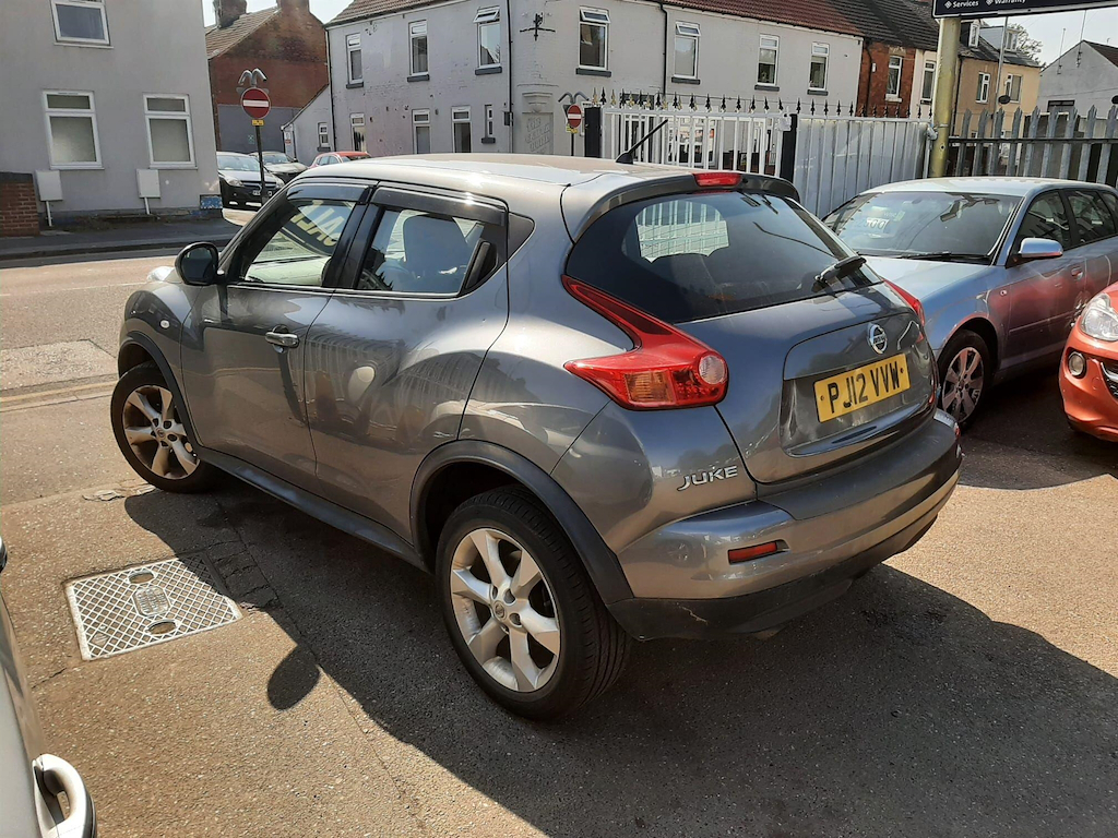 Nissan Juke 2012 1.5 Dci 8V Shiro Suv Euro 5 Black #7
