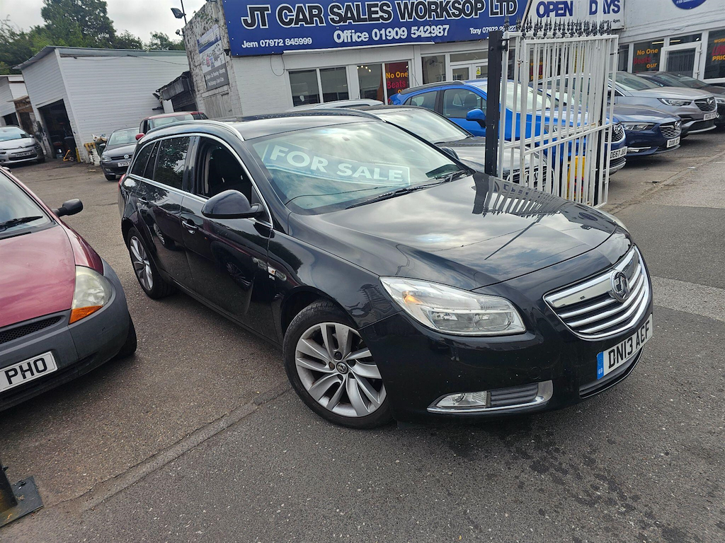 Vauxhall Insignia 2.0 Cdti Ecoflex Sri Sports Tourer Euro 5 Ss DN13ACF Black #2