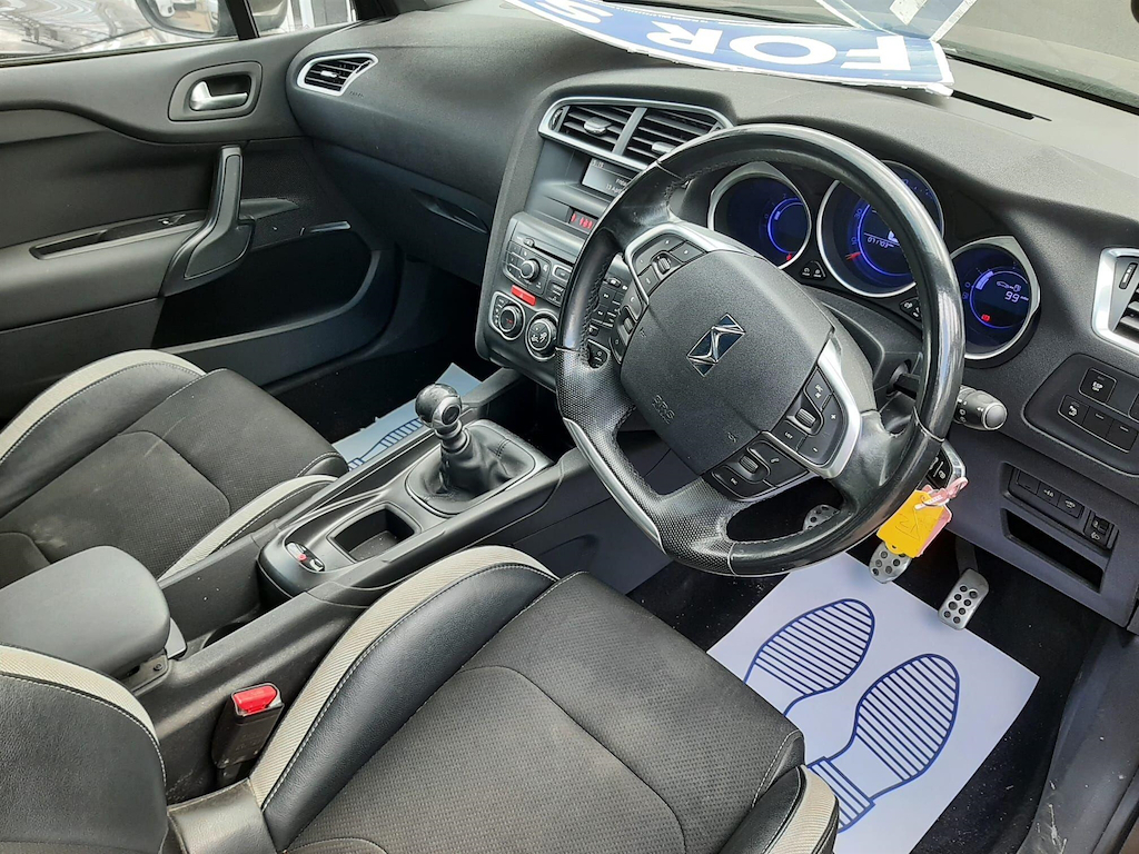 Citroen DS4 2.0 Hdi Dstyle 161 Bhp White #8
