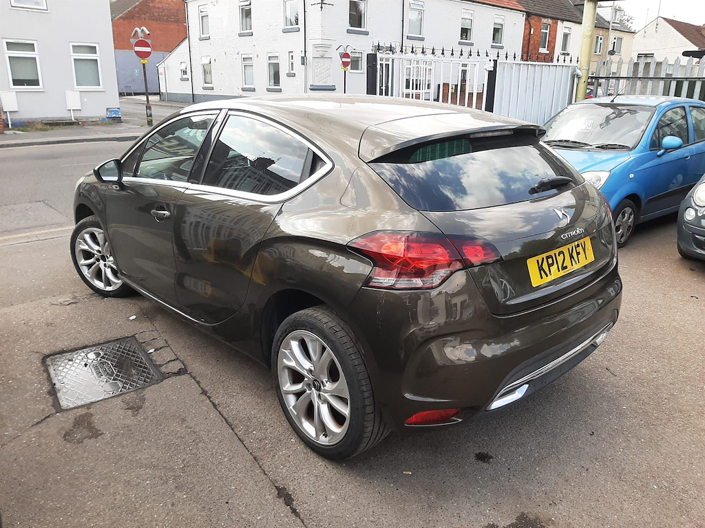 Citroen DS4 1.6 Hdi Dstyle Euro 5 Brown #6