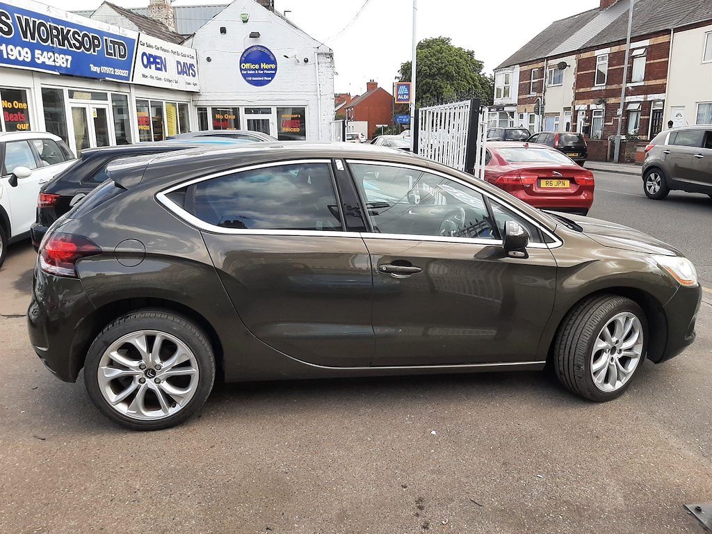 Citroen DS4 2.0 Hdi Dstyle 161 Bhp White #12