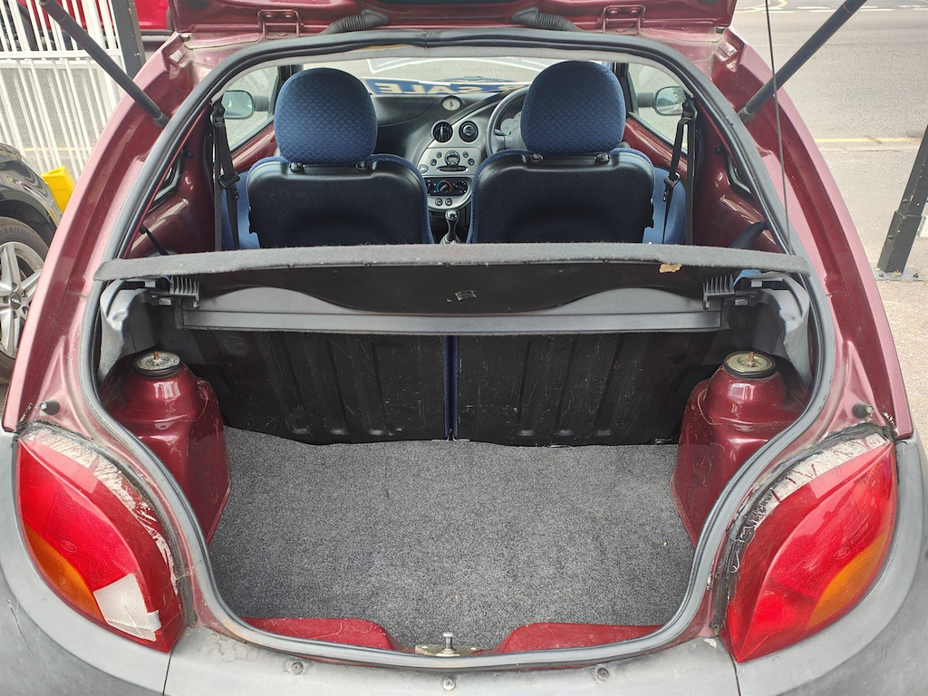 Ford KA 1.3 Red #7