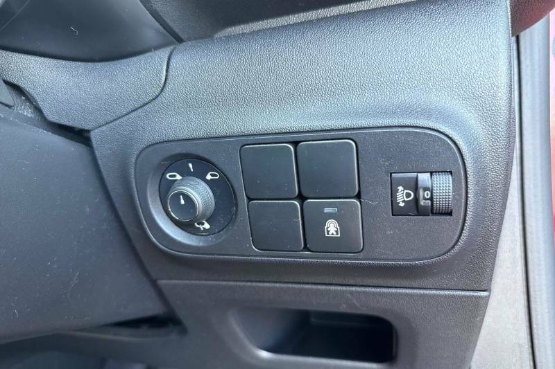 Citroen C3 Flair Plus White #24