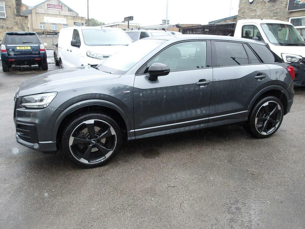 Audi Q2 1.0 Tfsi 30 Black Edition Euro 6 Ss Grey #4