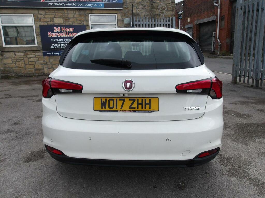 Fiat Tipo 1.4 Mpi Lounge Euro 6 White #4