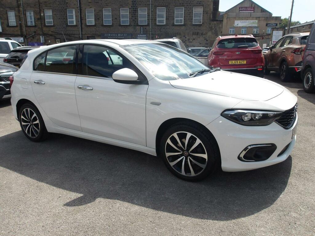 Fiat Tipo 1.4 Mpi Lounge Euro 6 White #2