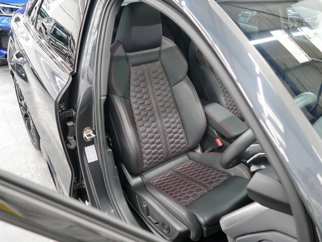 Audi RS3 2.5 Tfsi Carbon Black Sportback S Troni Red #16