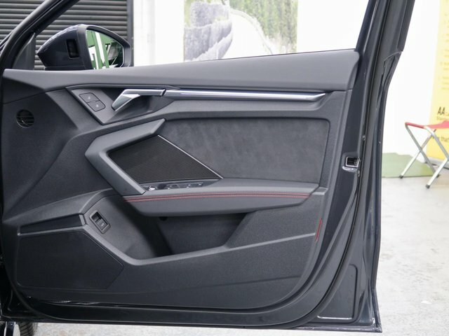 Audi RS3 2.5 Tfsi Carbon Black Sportback S Troni Red #35
