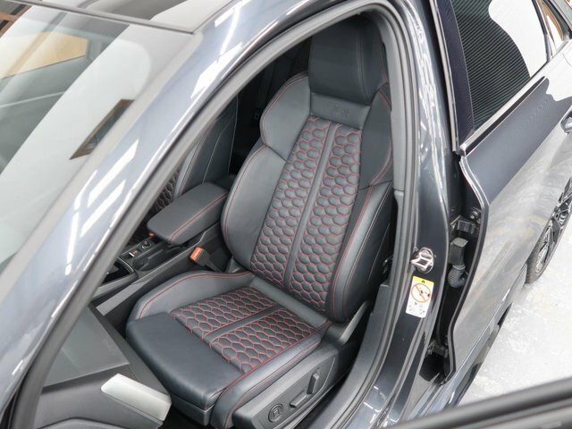 Audi RS3 2.5 Tfsi Carbon Black Sportback S Troni Red #38