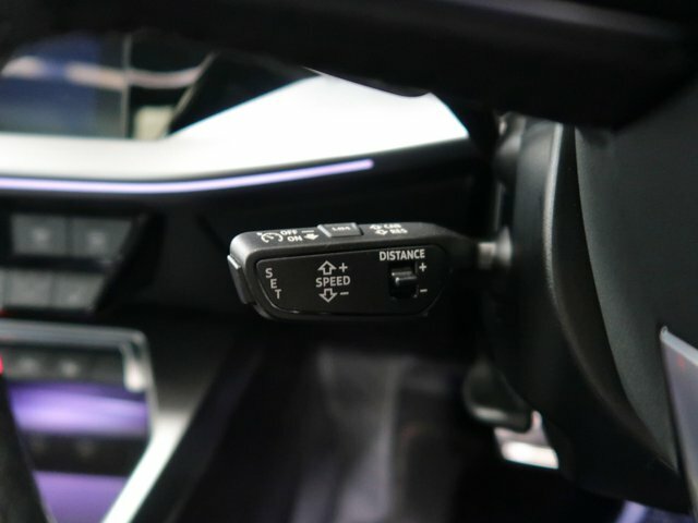 Audi RS3 2.5 Tfsi Carbon Black Sportback S Troni Red #27