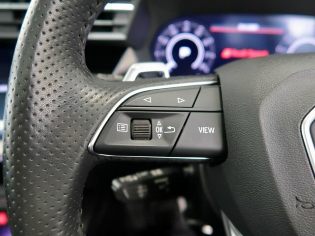 Audi RS3 2.5 Tfsi Carbon Black Sportback S Troni Red #28
