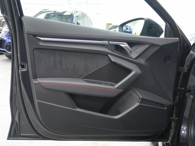 Audi RS3 2.5 Tfsi Carbon Black Sportback S Troni Red #33