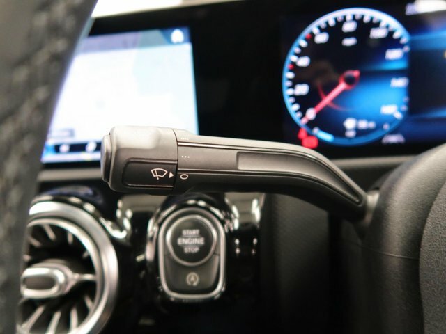 Mercedes-Benz CLA Class 1.3 Cla180 Amg Line Premium 2 Coupe 7 #21