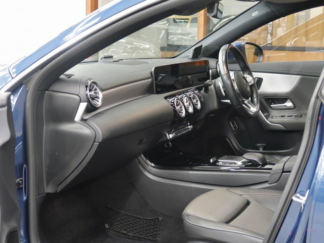 Mercedes-Benz CLA Class 1.3 Cla180 Amg Line Premium 2 Coupe 7 #47