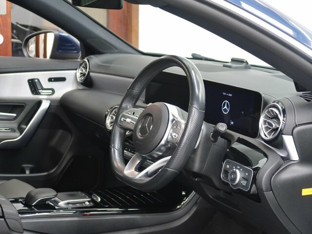 Mercedes-Benz CLA Class 1.3 Cla180 Amg Line Premium 2 Coupe 7 #10