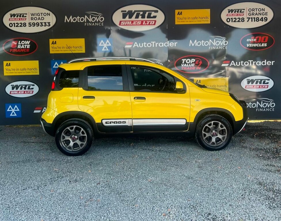 Fiat Panda Hatchback KU15HFE Yellow #5
