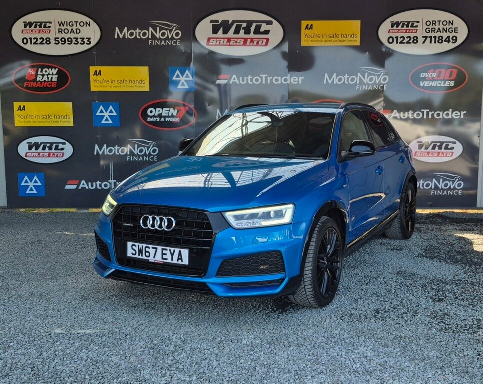 Audi Q3 2L Black Edition Blue