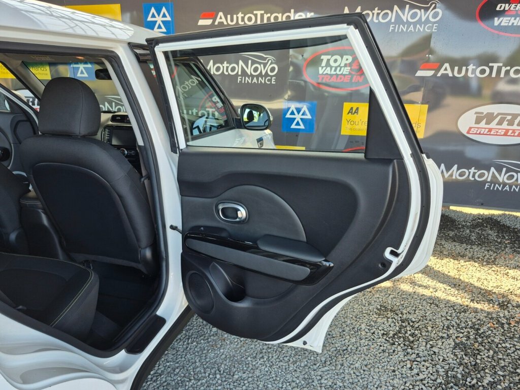 Kia Soul Connect Silver #18