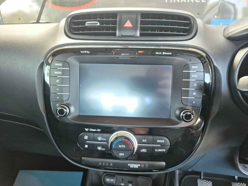 Kia Soul Connect Silver #29