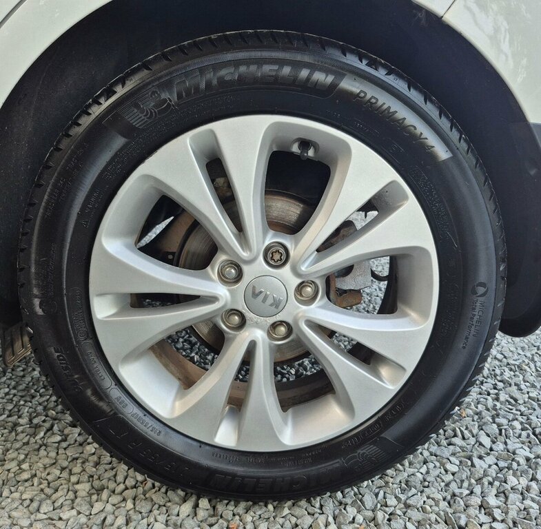 Kia Soul Connect Silver #36