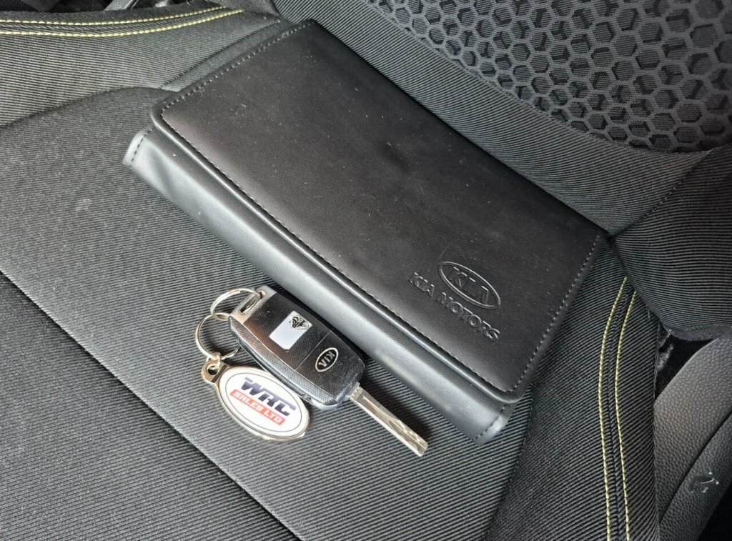 Kia Soul Connect Silver #32