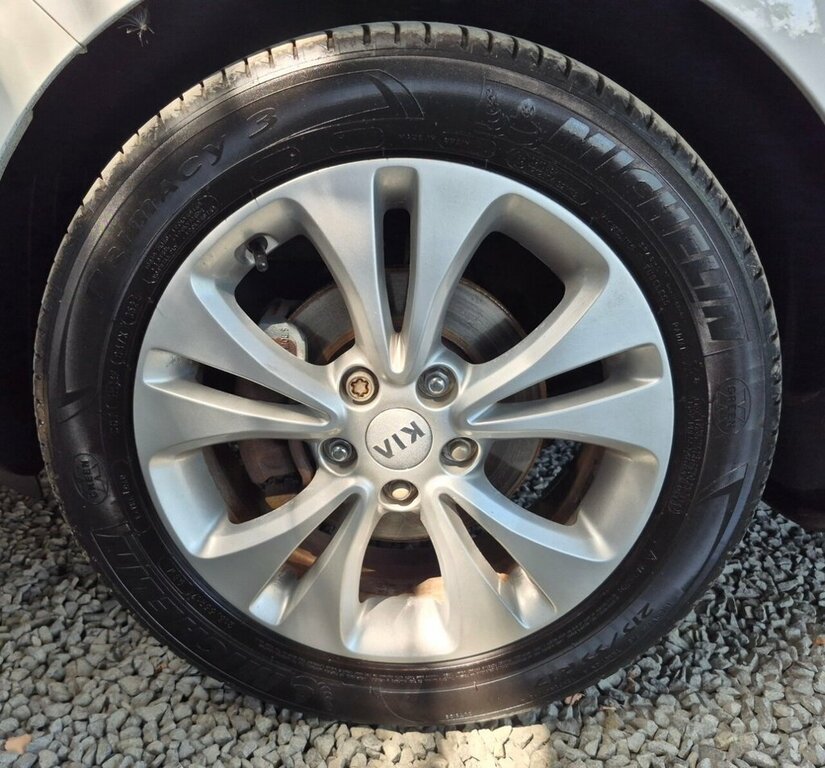 Kia Soul Connect Silver #33