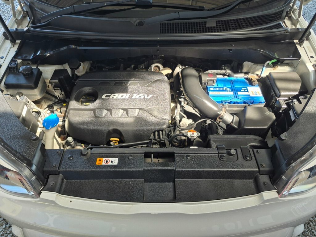 Kia Soul Connect Silver #37
