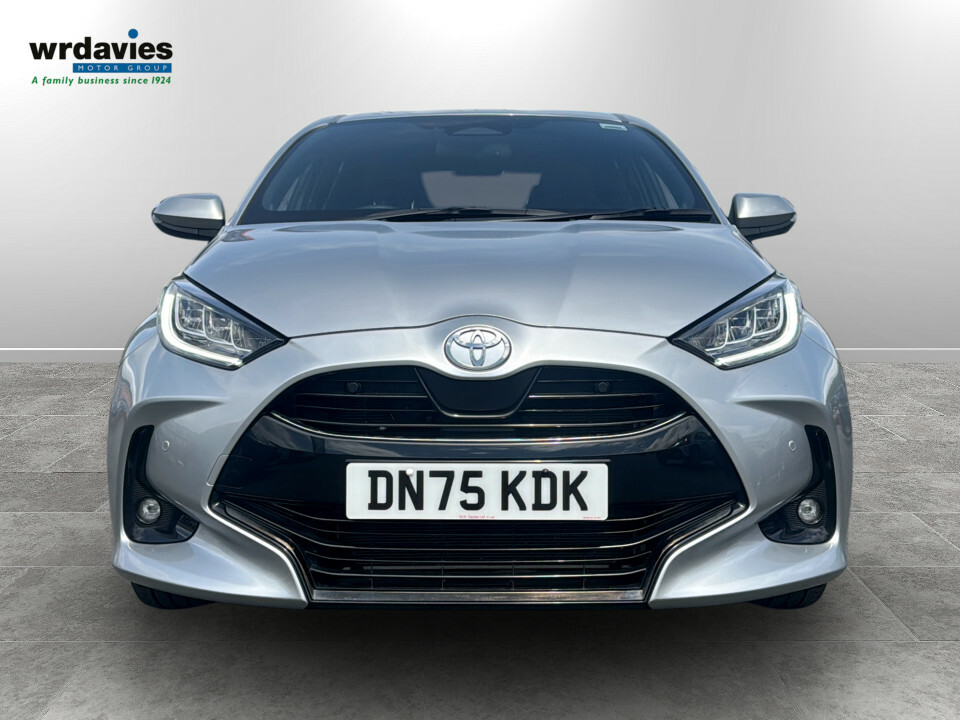 Toyota Yaris 1.5 Hybrid 130 Excel Cvt DN75KDK Silver #2