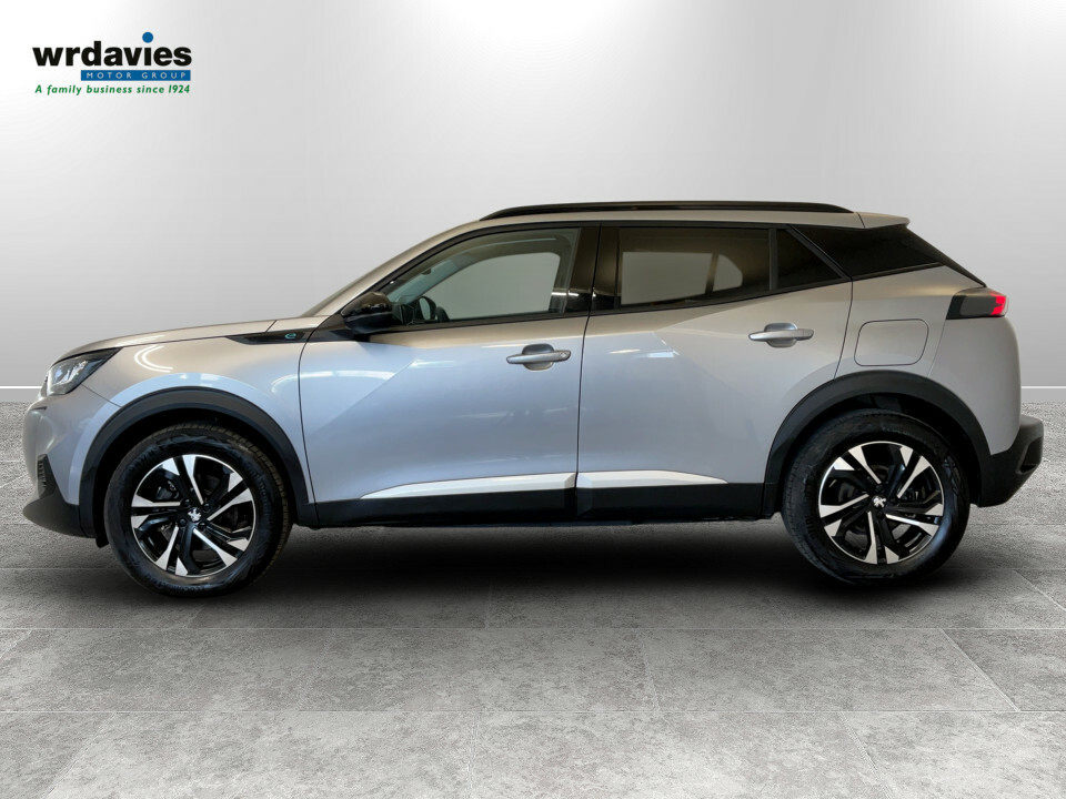 Peugeot e-2008 100Kw Allure Premium 50Kwh Grey #4