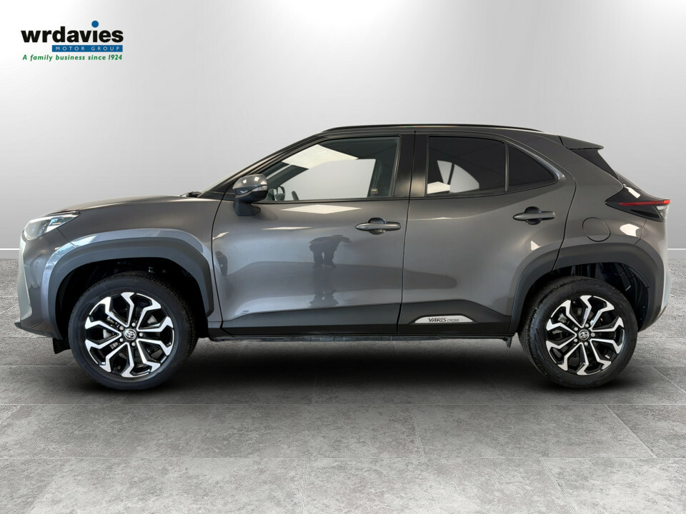 Toyota Yaris Cross 1.5 Hybrid Design Cvt DV72VDG Grey #4