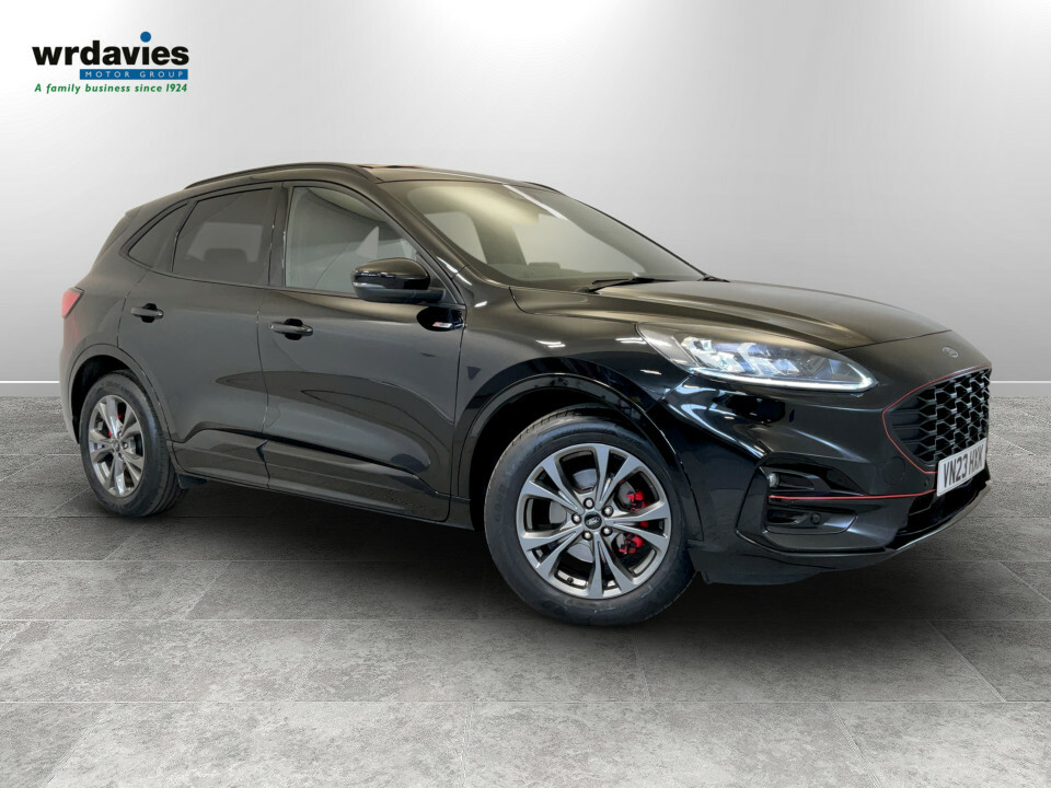 Ford Kuga 1.5 Ecoboost 150 St-line Edition Black