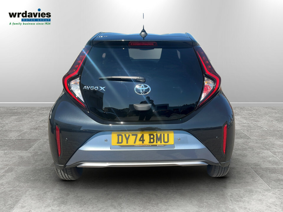 Toyota Aygo X 1.0 Vvt-i Exclusive DY74BMU #6