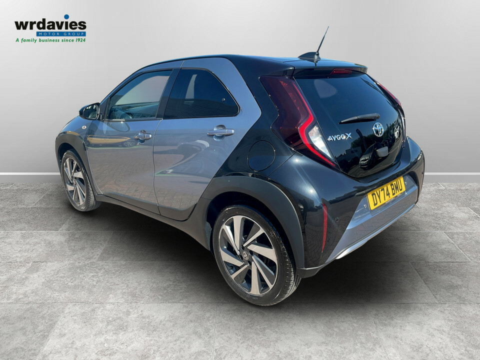Toyota Aygo X 1.0 Vvt-i Exclusive DY74BMU #5