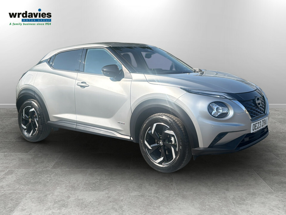 Nissan Juke 1.6 Hybrid N-connecta Silver