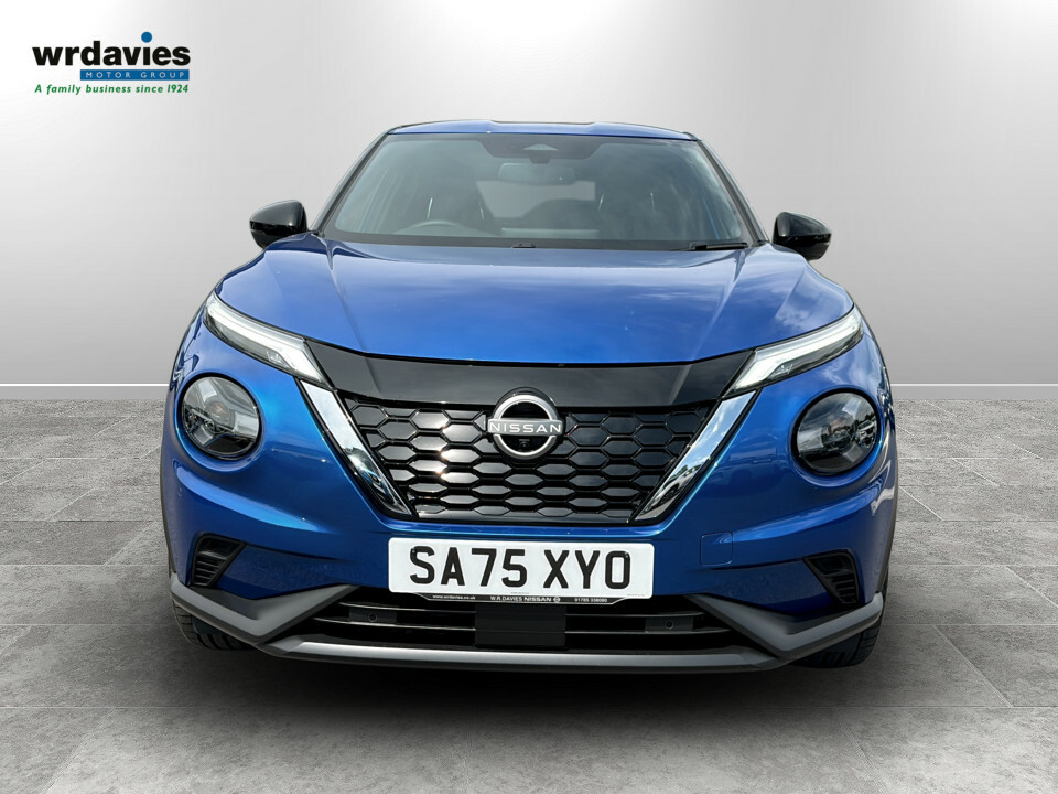 Nissan Juke 1.6 Hybrid Tekna SA75XYO Blue #2