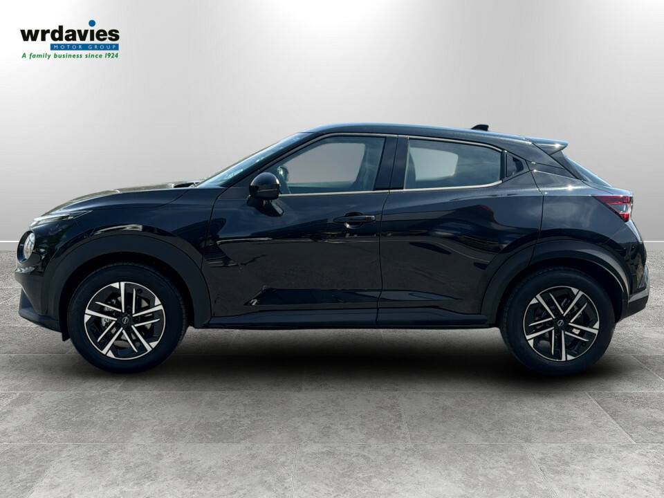 Nissan Juke 1.6 Hybrid N-connecta DL26XND Black #4