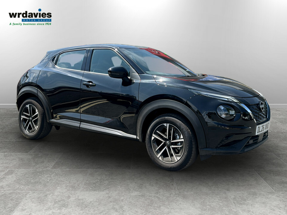 Nissan Juke 1.6 Hybrid N-connecta Black