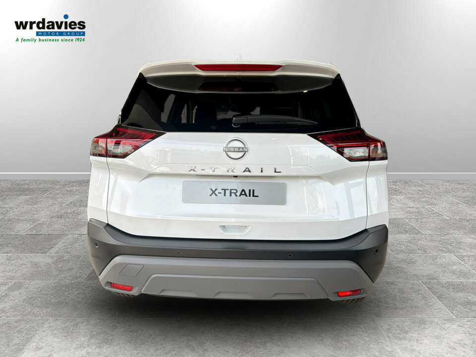 Nissan X-Trail 1.5 Mhev 163 N-connecta Xtronic White #5