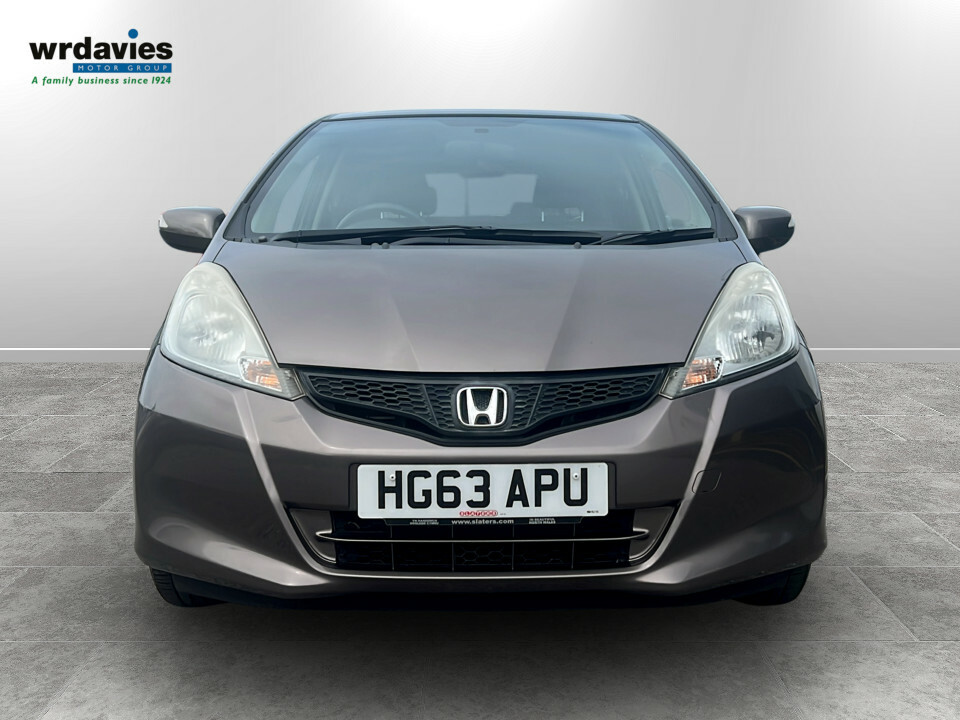 Honda Jazz 1.4 I-vtec Es Plus Cvt Beige #2