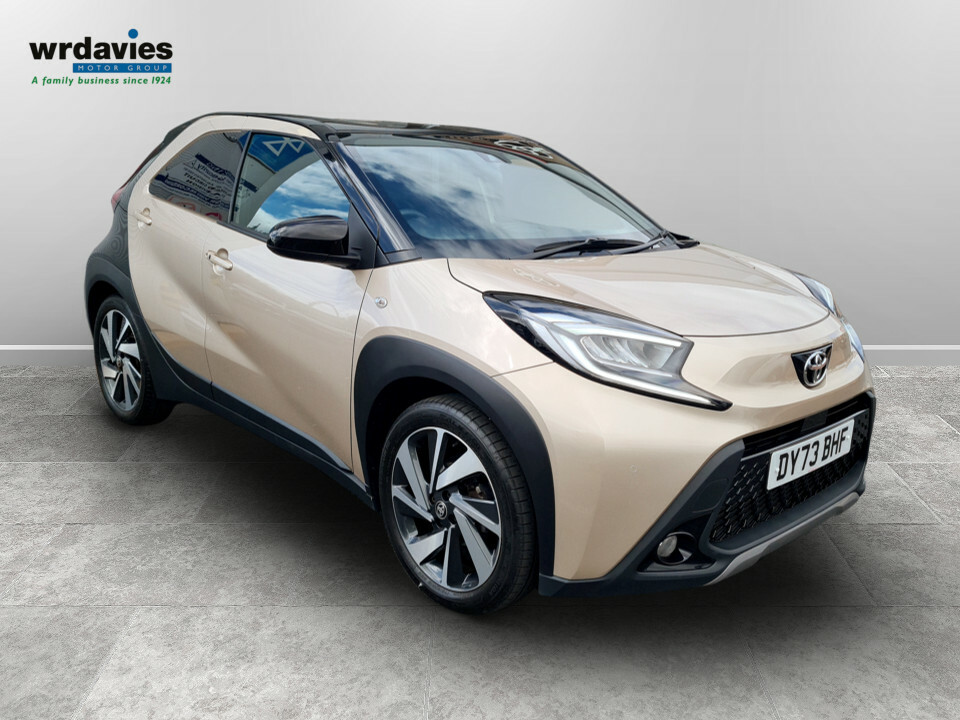 Toyota Aygo X 1.0 Vvt-i Exclusive Beige