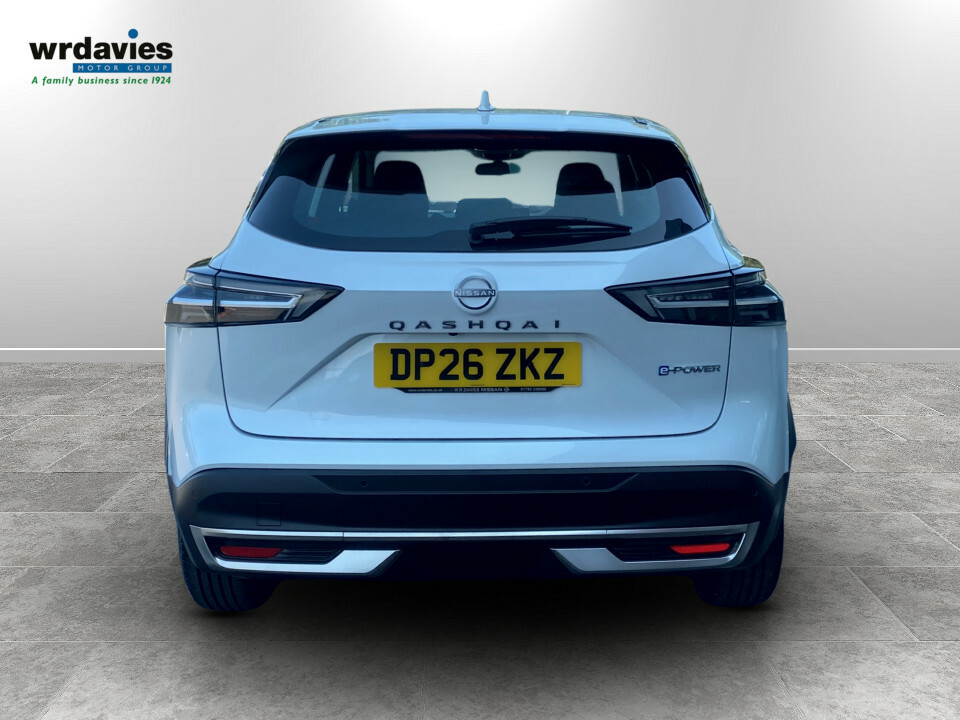 Nissan Qashqai 1.5 E-power Acenta Premium DP26ZKZ White #6