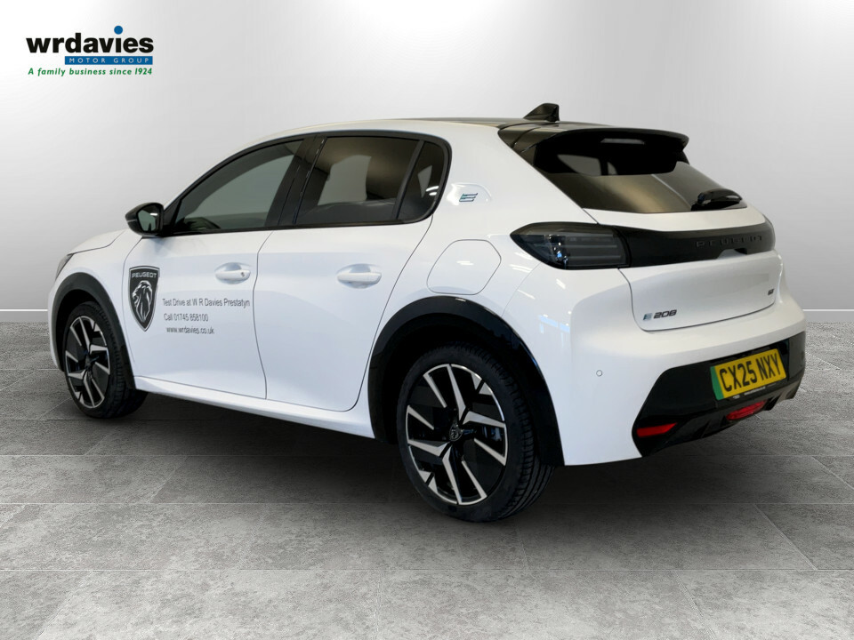Peugeot e-208 115Kw Gt 51Kwh White #5