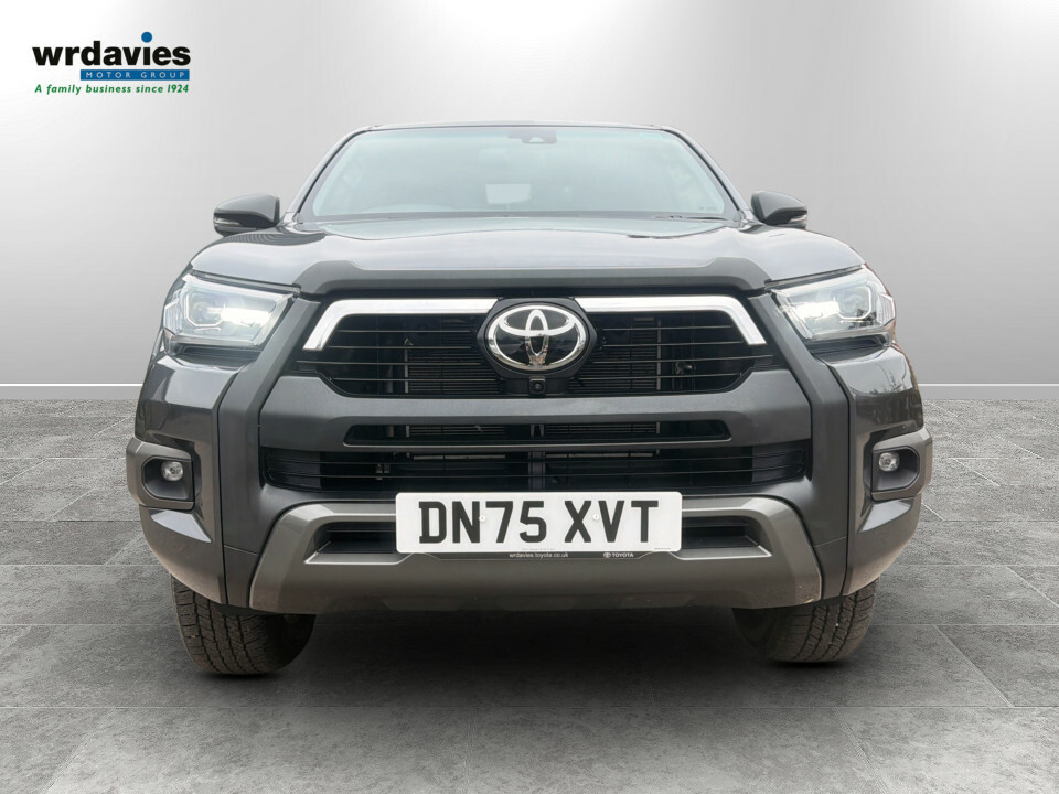 Toyota HILUX Invincible X Dcab Pick Up 2.8 D 48V DN75XVT Grey #2