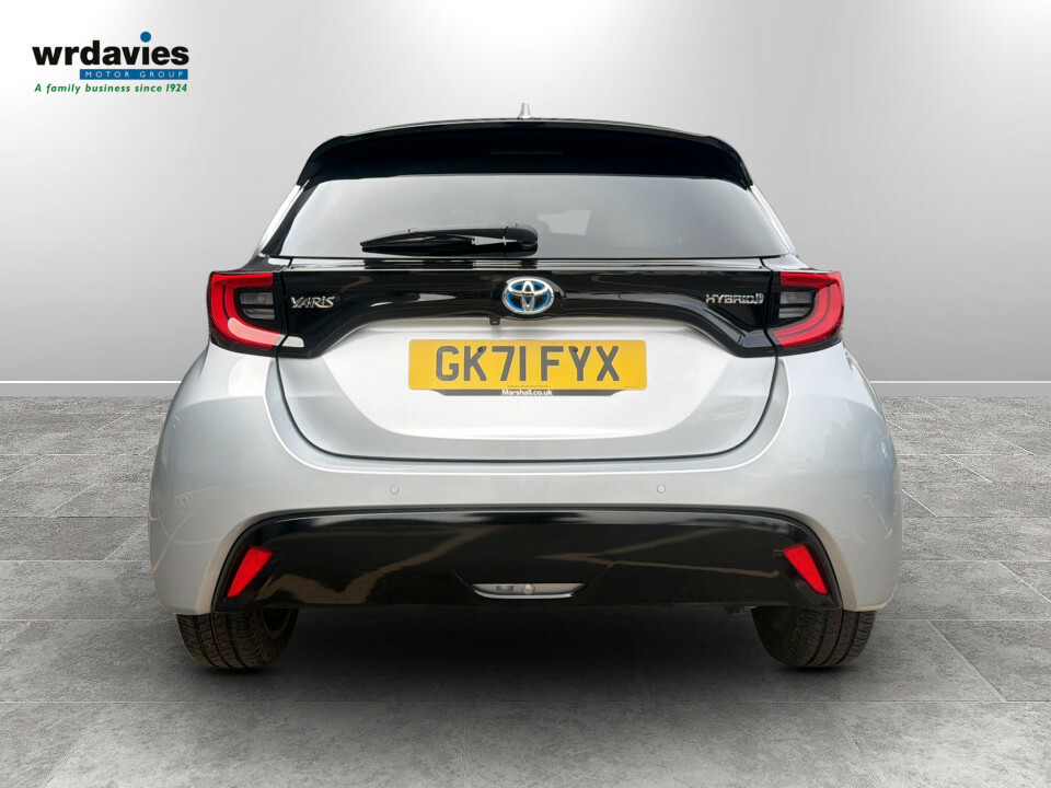 Toyota Yaris 1.5 Hybrid Excel Cvt GK71FYX Silver #6