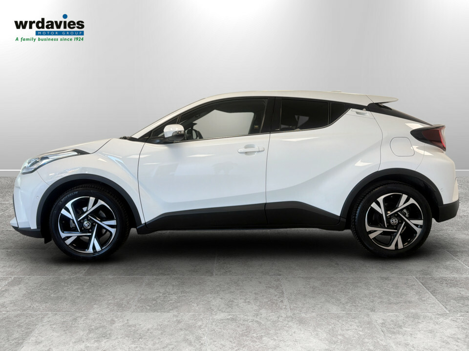 Toyota C-Hr 2.0 Hybrid Design Cvt DL23HDN White #4