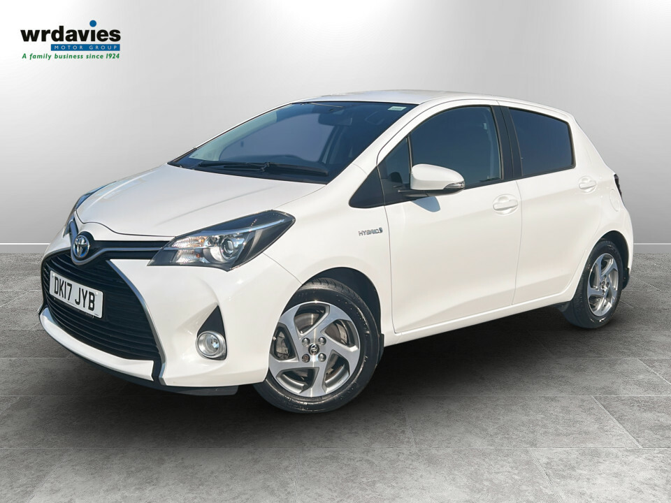 Toyota Yaris 1.5 Hybrid Icon Cvt White #3