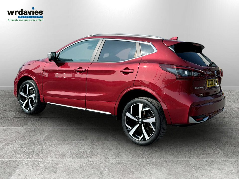 Nissan Qashqai 1.3 Dig-t 160 Tekna BK70VGM Red #5